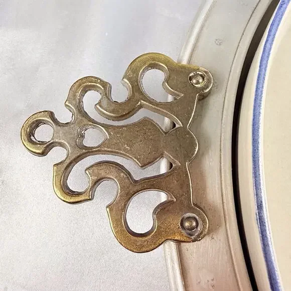 Pfaltzgraff Yorktowne 4 Piece Serving Dishes w/Metal Handled Tray & Wood Block - Picture 8 of 12